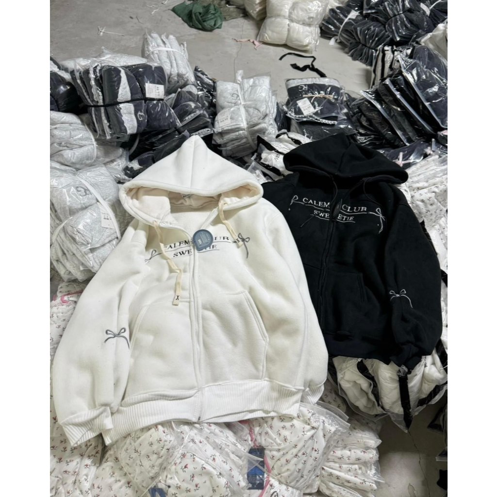 Ruby House I HOODIE ZIP CALEM CLUB, Áo khoác Zip Calem thêu chữ, có lót lông cừu