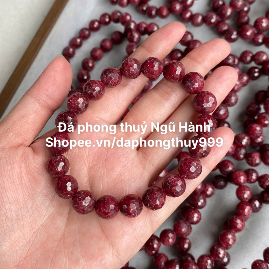 Vòng tay rby nam phi cắt giác - cam kết đa thật ( có kiểm định )