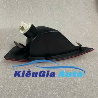 Đèn phản quang cản sau Ford Focus 2009-2011