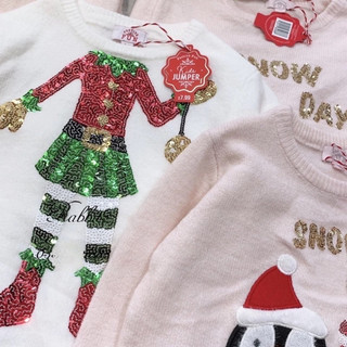 Áo len đính cườm Noel