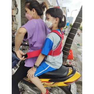 Đai Đi Xe Máy Cho Bé -Tiện Lợi, An Toàn, Thời trang.