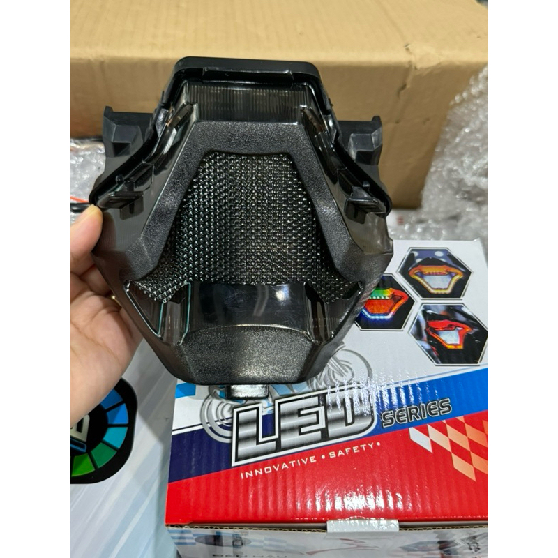 Hậu ex150 chạy audi i8 đôit màu hiệu ứng tuỳ chọn trên app