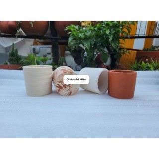 Chậu đất nung - chậu trụ tròn nhỏ