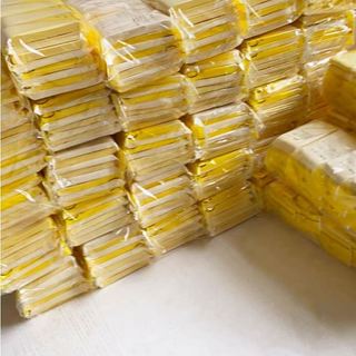 Combo 4 gói  12 miếng Bọt biển rửa mặt, mút nở rửa mặt(combo 4 gói 12 miếng)