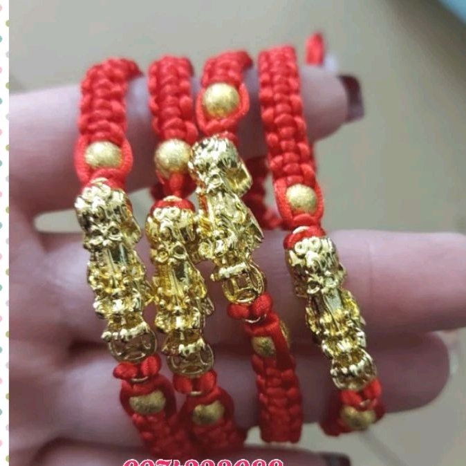 Vòng tay chỉ đỏ tỳ hưu