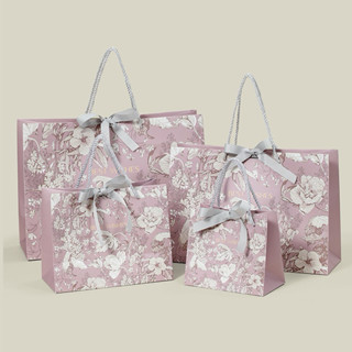 Túi giấy đựng quà tặng mã 08 túi đựng quần áo giấy dép. túi đựng quà Tết, túi đựng quà giáng sinh