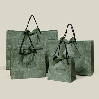 Túi giấy đụng quà màu xanh rêu đậm, túi đựng quà sinh nhật, túi đựng bánh, túi đựng quần áo giày dép đựng quà tết
