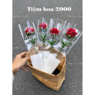 Hoa Hồng kẽm nhung mẫu 2 màu đỏ đậm gói bóng kính làm quà tặng