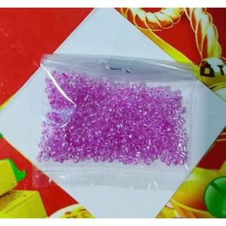 Cườm đủ màu.