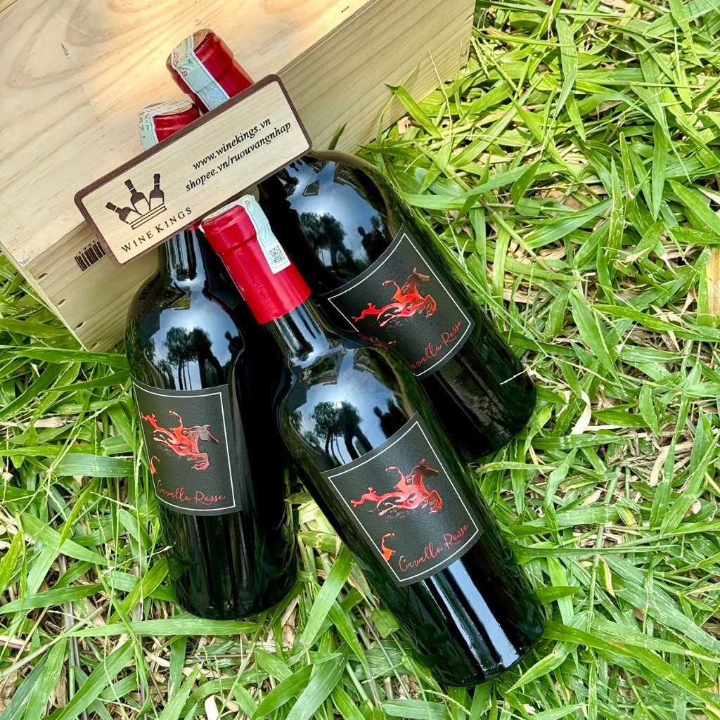 Rượu vang Ý Pliniana Cavallo