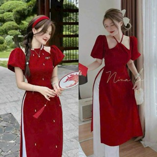 Sét áo dài cách tân nữ sang trọng, áo dài đỏ nhung tay búp phồng kết hợp cổ yếm đính phụ kiện phối quần phi lụa trắng
