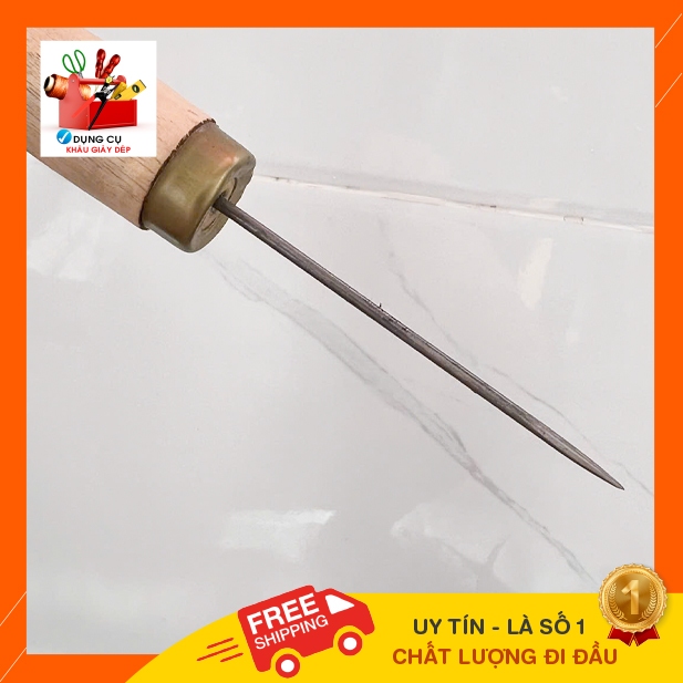Dùi nhọn hỗ trợ tạo lỗ trước khi khâu