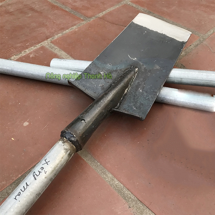 Xẻng mai làm vườn thông dụng - D12