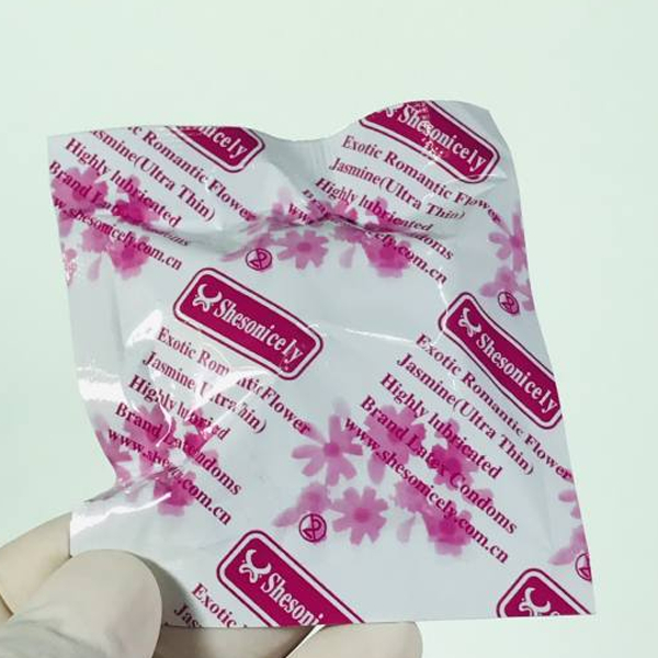 Bao Cao Su Gân Gai Bi Lớn Super Gold, Bcs Siêu Mỏng Cảm Giác Chân Thực, Nhiều Gel Bôi Trơn (Hộp 2C)