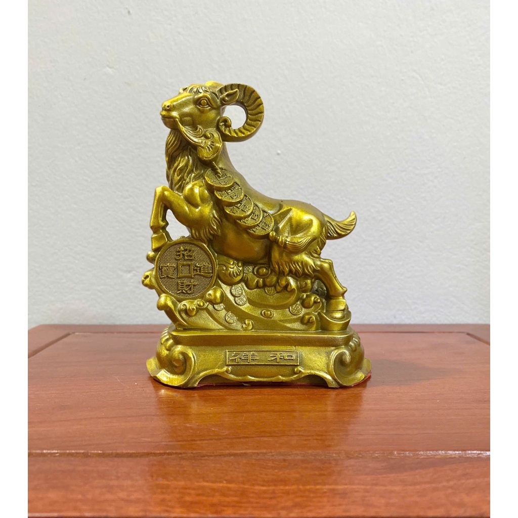 Tượng con Dê phong thuỷ bằng đồng vàng - Tượng Dê Tài Lộc