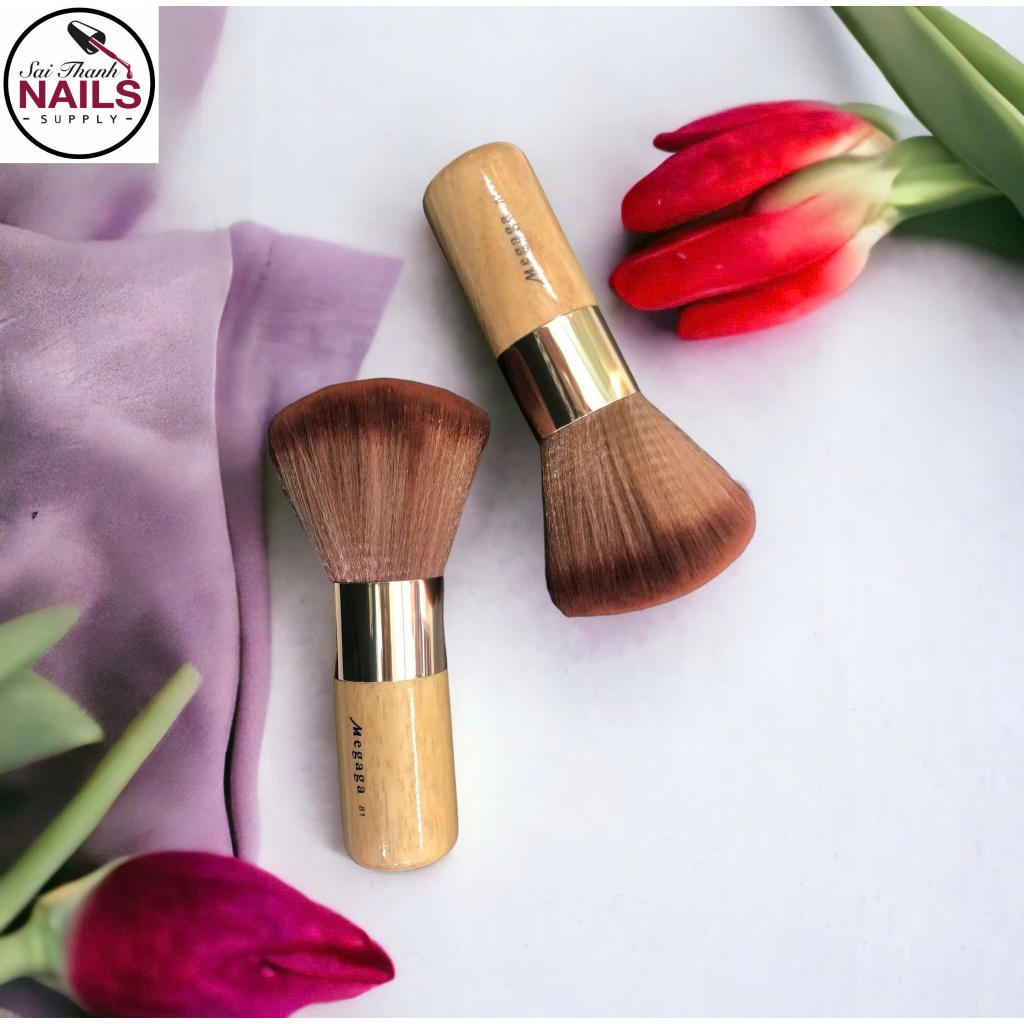 Chổi phủi bụi lớn cán gỗ    Nail