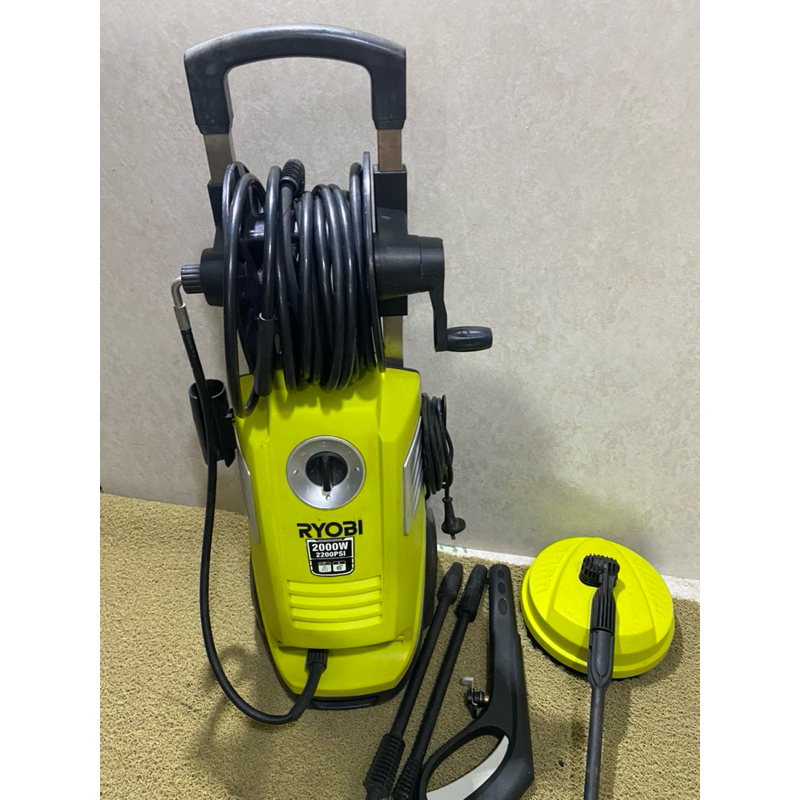Máy rửa xe ryobi 2000w