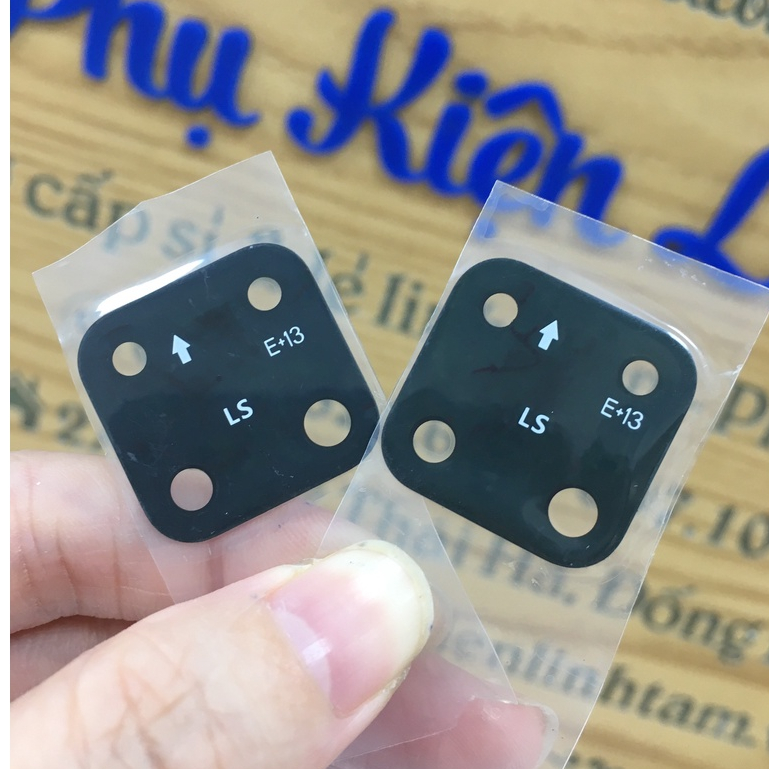 Kính camera Oppo Realme C25