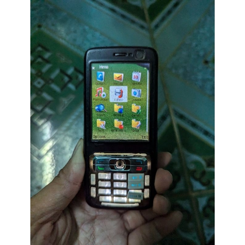 Xác điện thoại Nokia N73 lên như ảnh xả kho