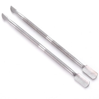 Đẩy da chết nail