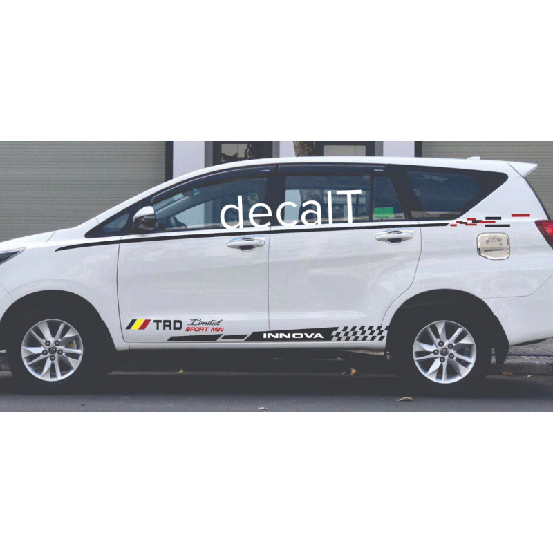 Tem Dán Sườn Xe Innova Mẫu Mới. Tem Dán Sườn Xe Innova (I0144)