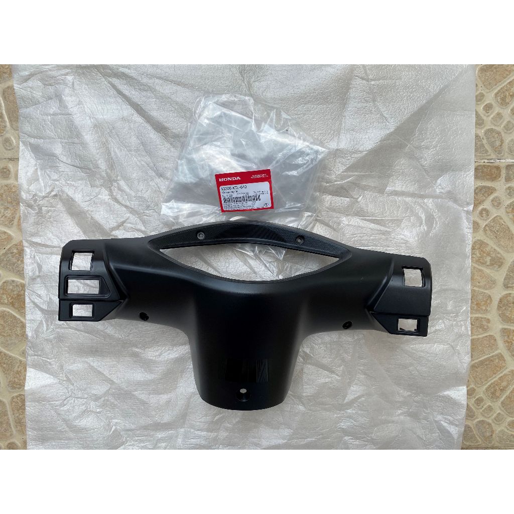 Nắp sau tay lái WAVE A100 RS S100 REPSOL 2005 - 2016 hãng HONDA mã 53206KTL640 , Bợ cổ WAVE A100