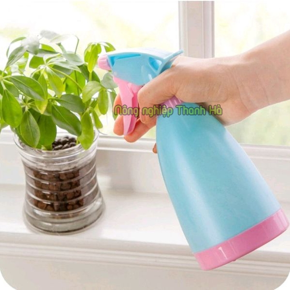 Bình phun nước mini 0,5 lít màu xanh - D93