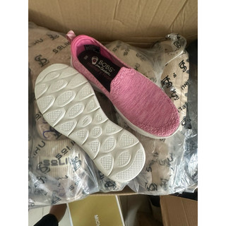 Giày slip on Skechers
