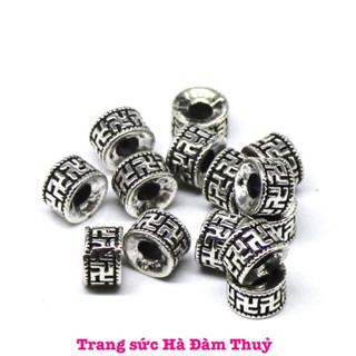 Charm chặn chữ Vạn mix vòng tay
