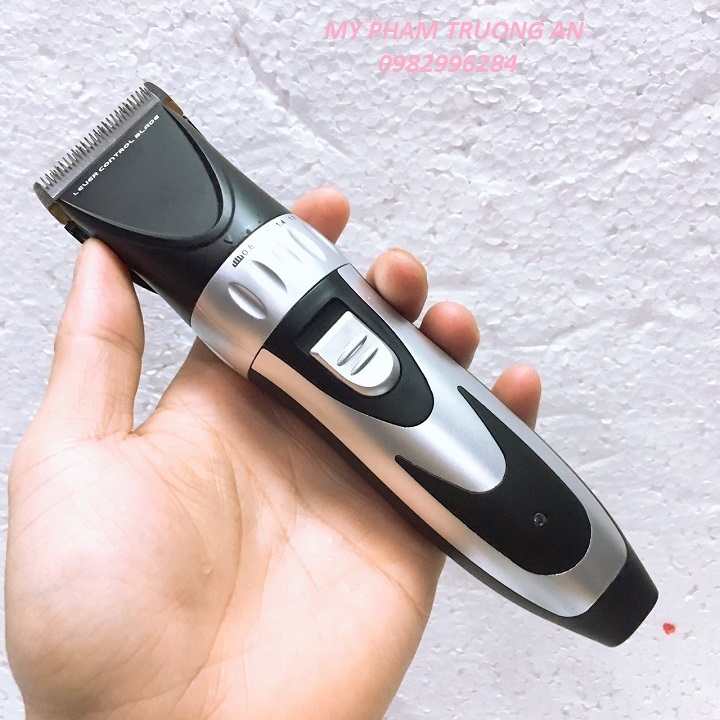 Tông Đơ Cắt Tóc 2 Pin Cao Cấp Bes 9700 RFCD