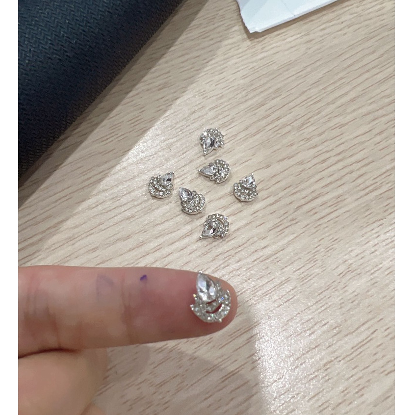 SET 4V mã E48 charm nơ trang trí móng nhé a
