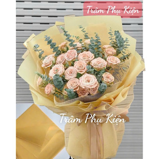 Tập 20 tờ giấy 1 mặt TRƠN ,bóng mờ gói hoa sang choảnh
