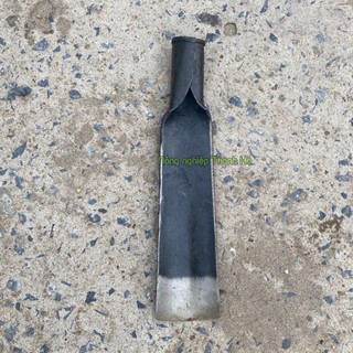 Thuổng đào đất cán tự chế - D38