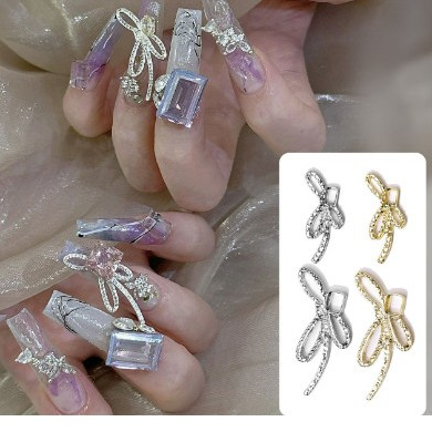 SET 4V MÃ CHARM NƠ MS NHÉ A