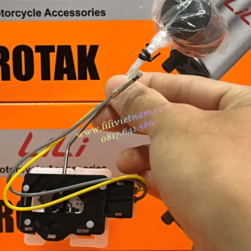 Phao báo xăng xe CUXI