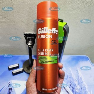 Gel & Bọt cạo râu Gillette (Thoải mái hơn khi cạo râu)