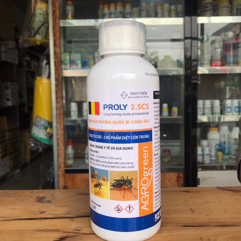 Thuốc diệt ruồi Proly 2.5CS (Chai 1 lít)