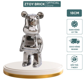    18CM   TƯỢNG MÔ HÌNH GẤU BEARBRICK MÀU  BẠC 18CM CHẤT LIỆU GỐM MẠ TĨNH ĐIỆN CAO CẤP - DECOR LÀM QUÀ TẶNG 