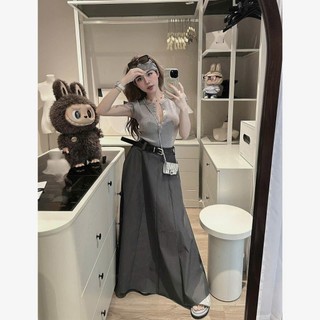Set áo thun tay hến body phối chân váy dáng dài by Charmie