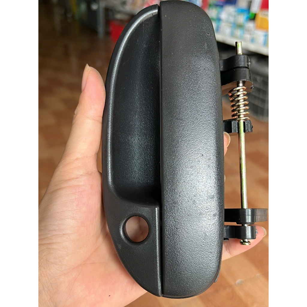 Tay cửa ngoài Lanos ( tay mở cửa ngoài , oem )