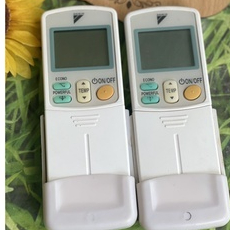 🎀[HÀNG ZIN 100%]🎀 Remote điều khiển dành cho máy lạnh DAIKIN inverter lắp trượt