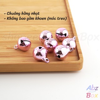 Chuông màu hồng nhạt (1 cái), lục lạc gắn kèm thẻ tên thú cưng