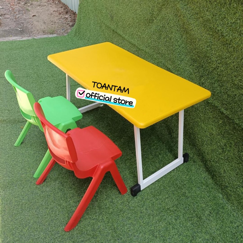 Bàn Mầm Non Chân Gấp Mặt Bàn Nhựa ( chưa ghế)