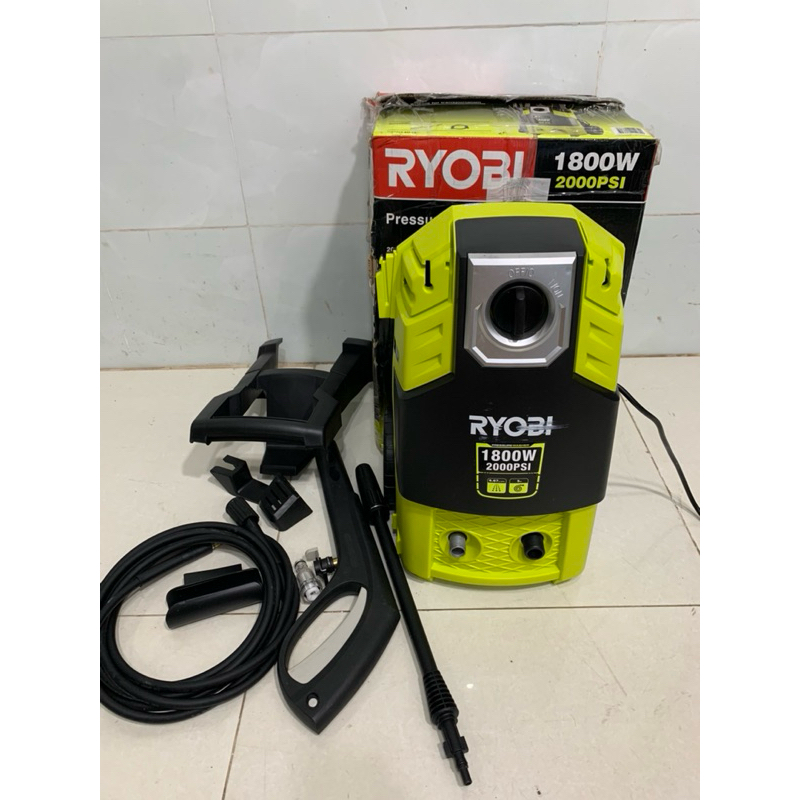 Máy rửa xe ryobi 1800w