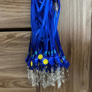 Dây Đeo Thẻ Kèm Móc Co Rút Thông Minh Mặt Cười - Chất Lụa Bóng, Nhiều Màu, Tiện Lợi | VPP Đặng Ngoan