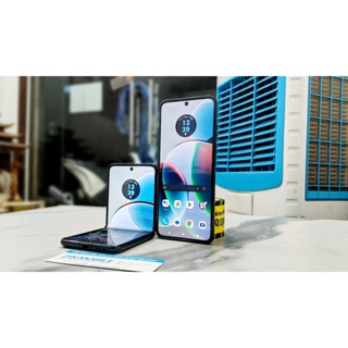 Điện thoại Motorola Razr 40 5G (2023) USA | 2 SIM | Màn Oled Gập 144Hz tại Zinmobile