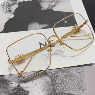 Gọng kính vuông nam nữ mix Hoa LOWE 2024 có thể thay cận tròng chống ASX(loại 1)gọng kim loại titan thép không rỉ màu