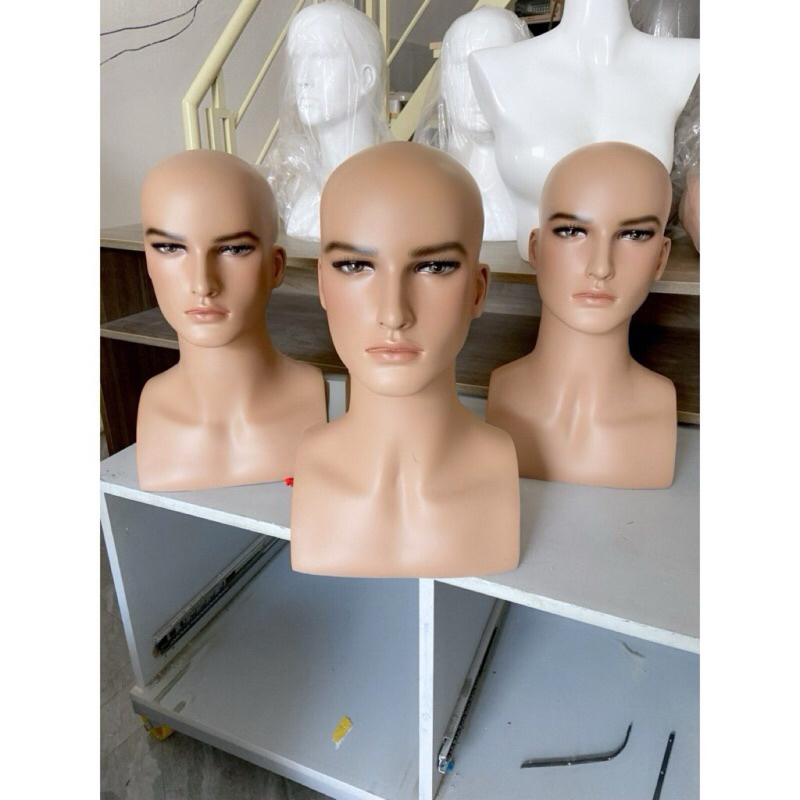 Đầu manocanh đội tóc, nón, kính mam