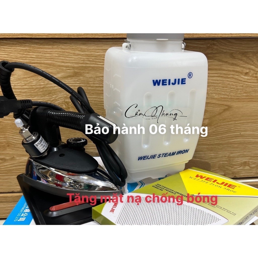  bàn ủi hơi nước bình treo công nghiệp 94A bàn là hơi nước bình treo công nghiệp tặng kèm mặt nạ chống bóng 