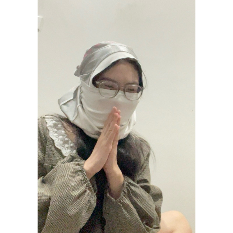 Bịt mặt siêu thời trang dành cho nữ😘😘
